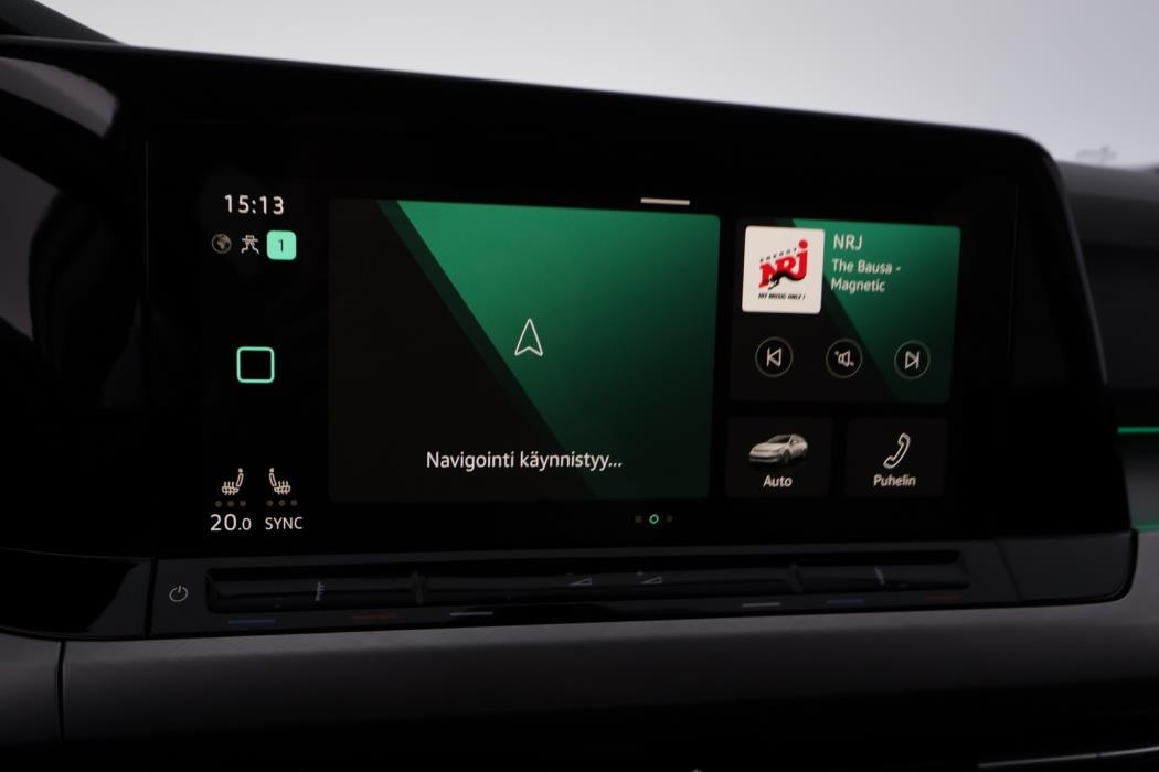 VOLKSWAGEN Golf 2022
