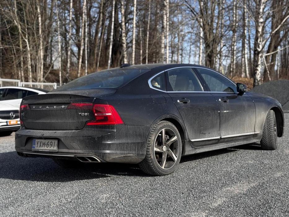 VOLVO S90 2019