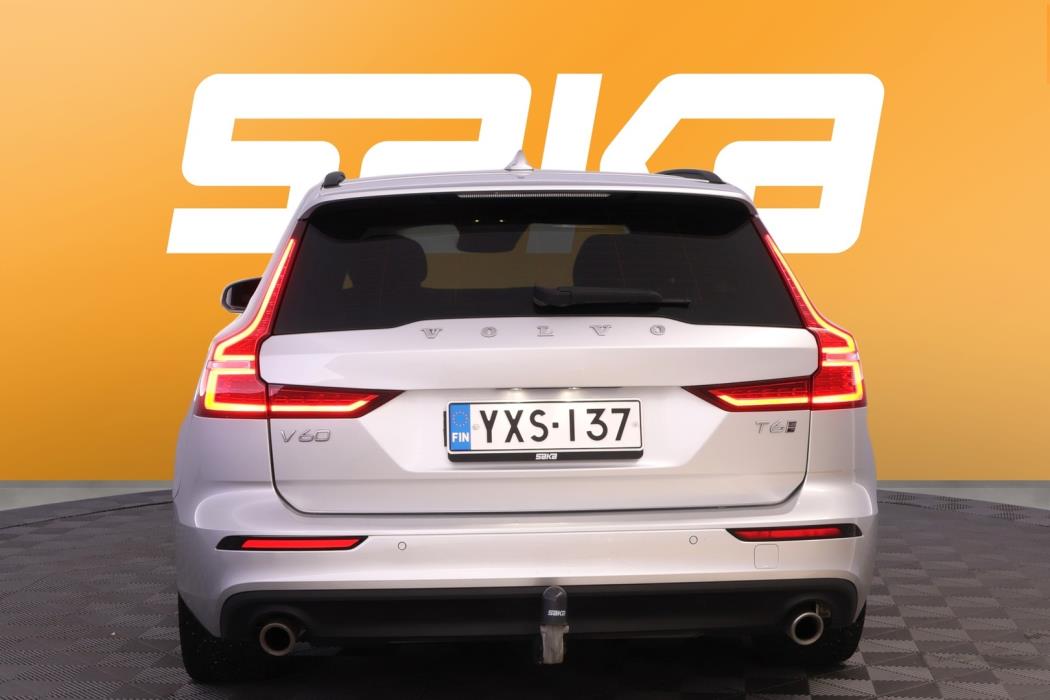 VOLVO V60 2020
