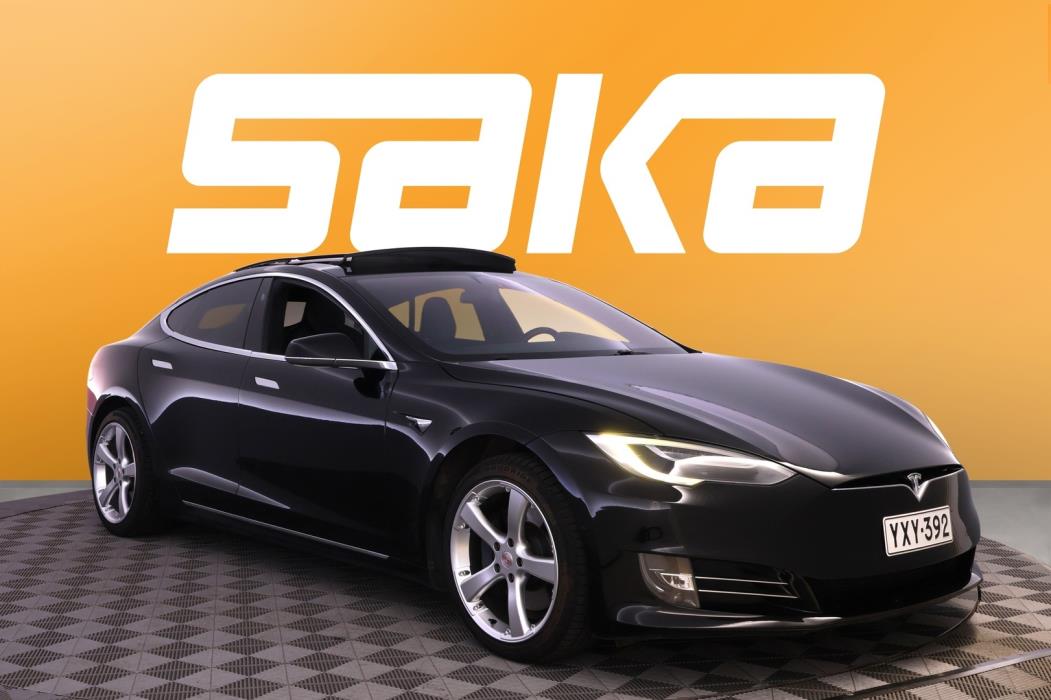 TESLA Model S 2018