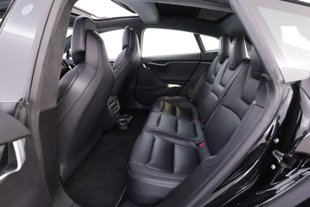 TESLA Model S 2018