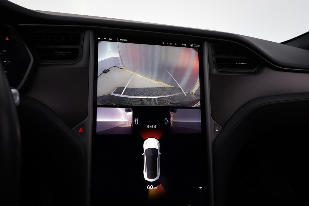 TESLA Model S 2018