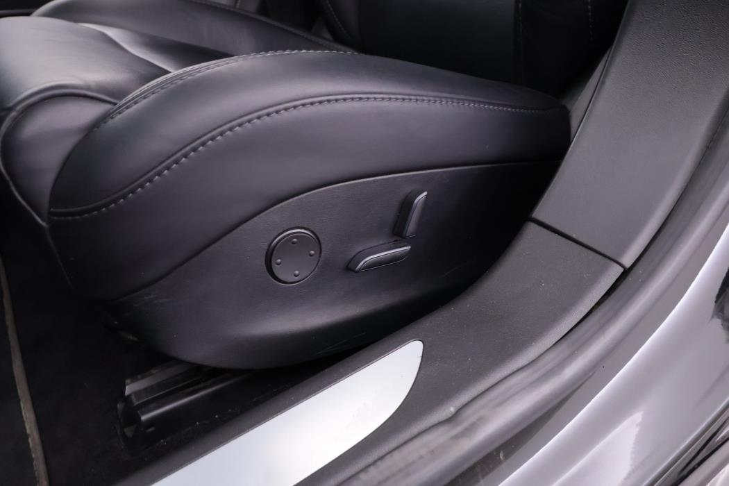 TESLA Model S 2018