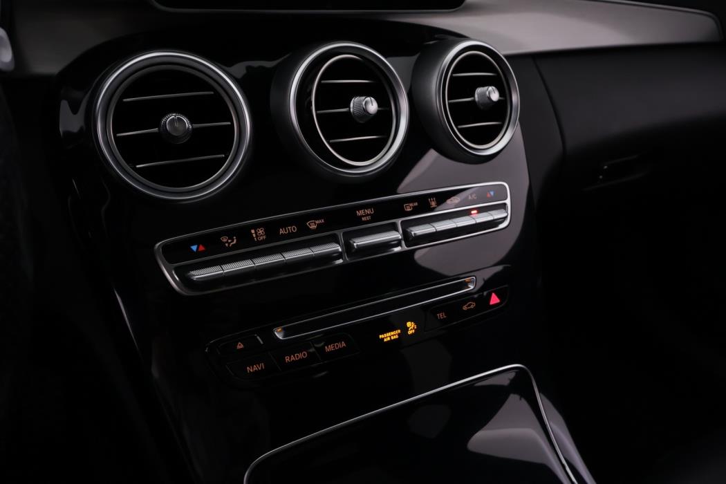 MERCEDES-BENZ C 2015