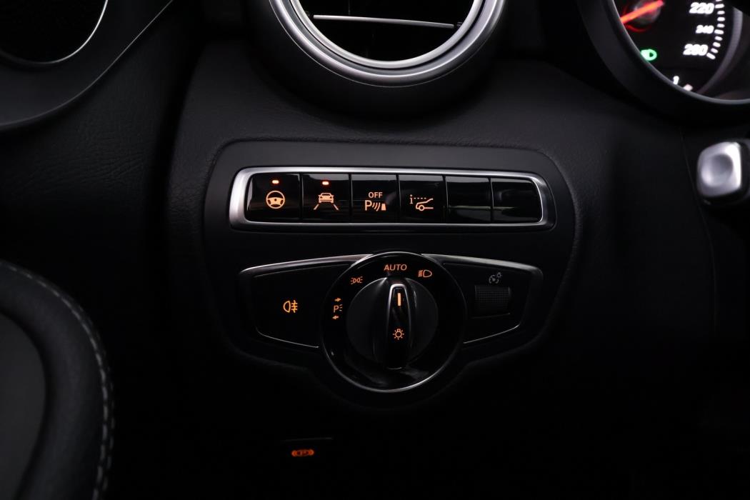 MERCEDES-BENZ C 2015