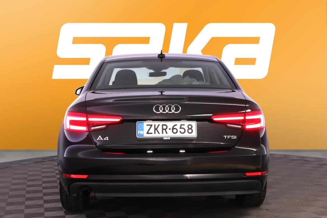 AUDI A4 2016