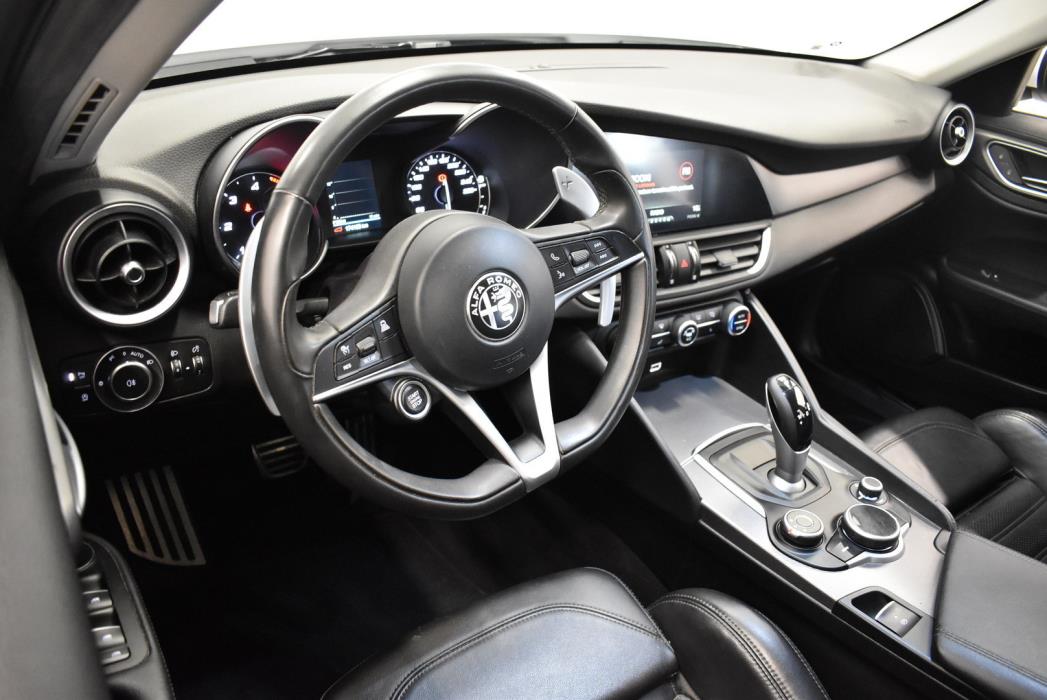ALFA ROMEO Giulia 2019