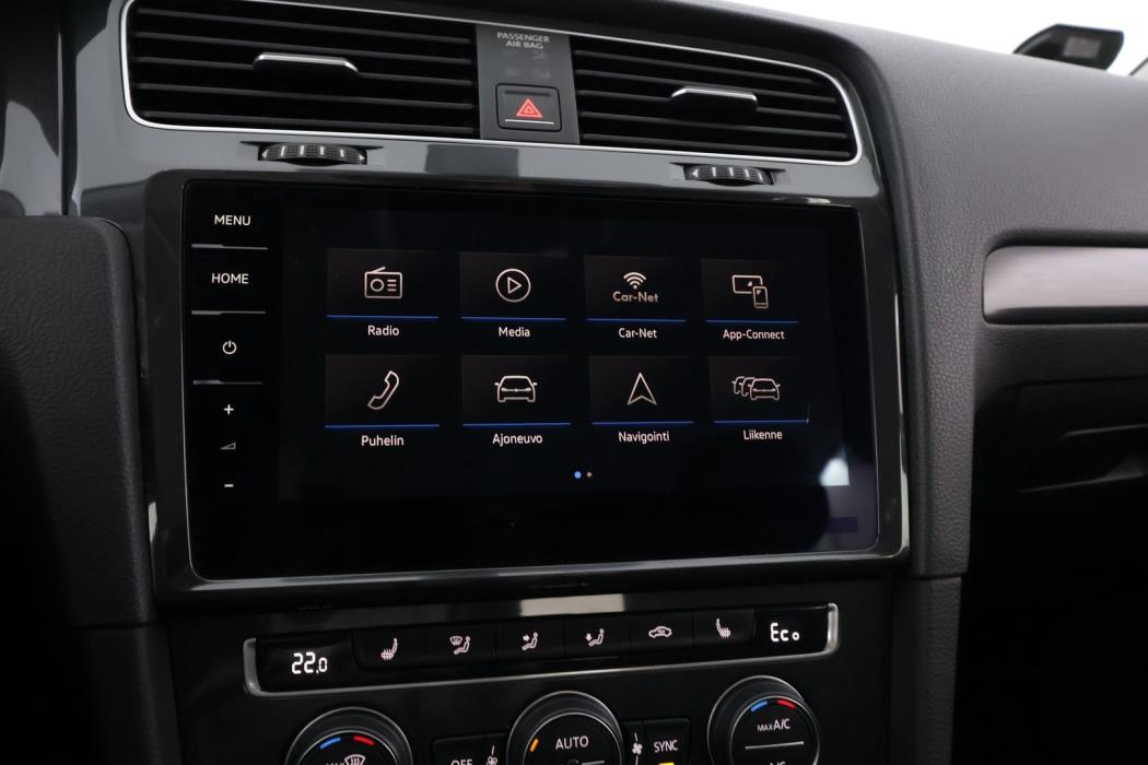 VOLKSWAGEN Golf 2018