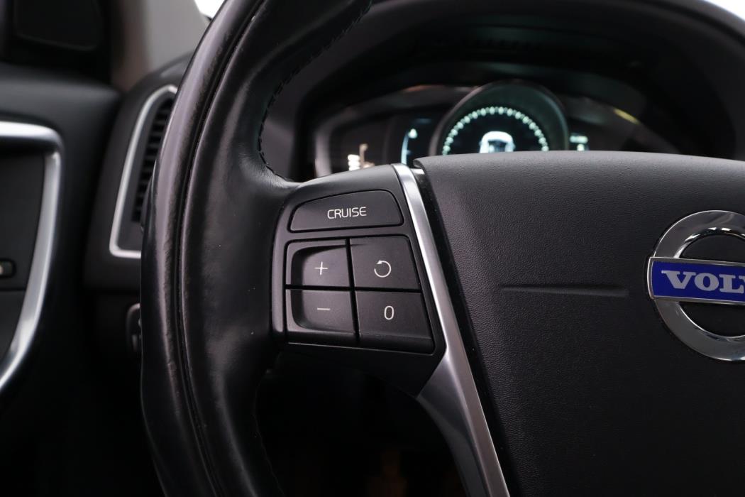 VOLVO XC60 2014