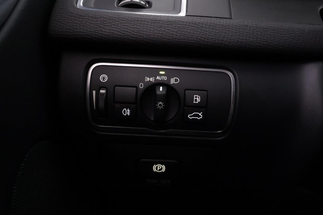 VOLVO XC60 2014