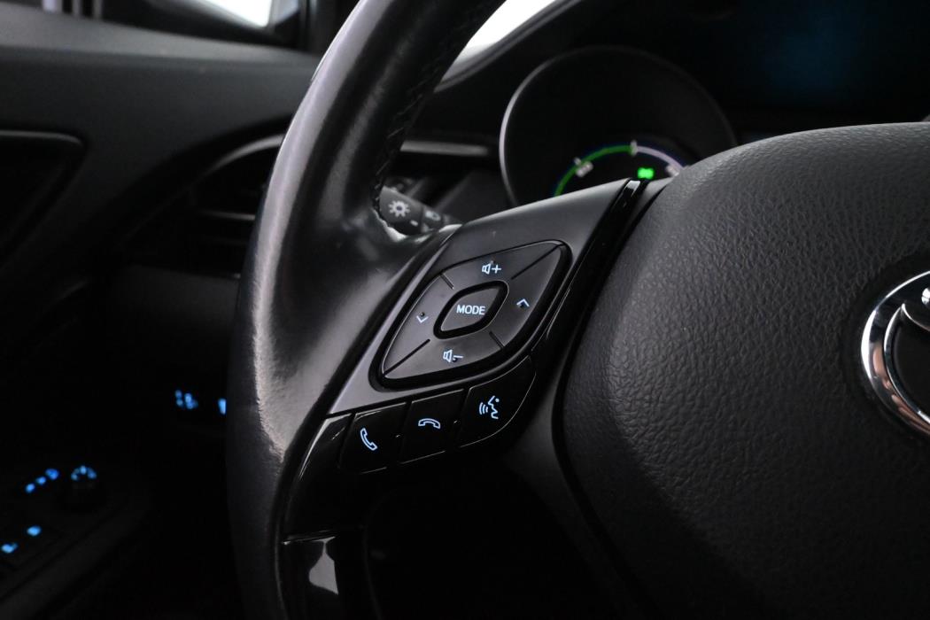 TOYOTA C-HR 2019