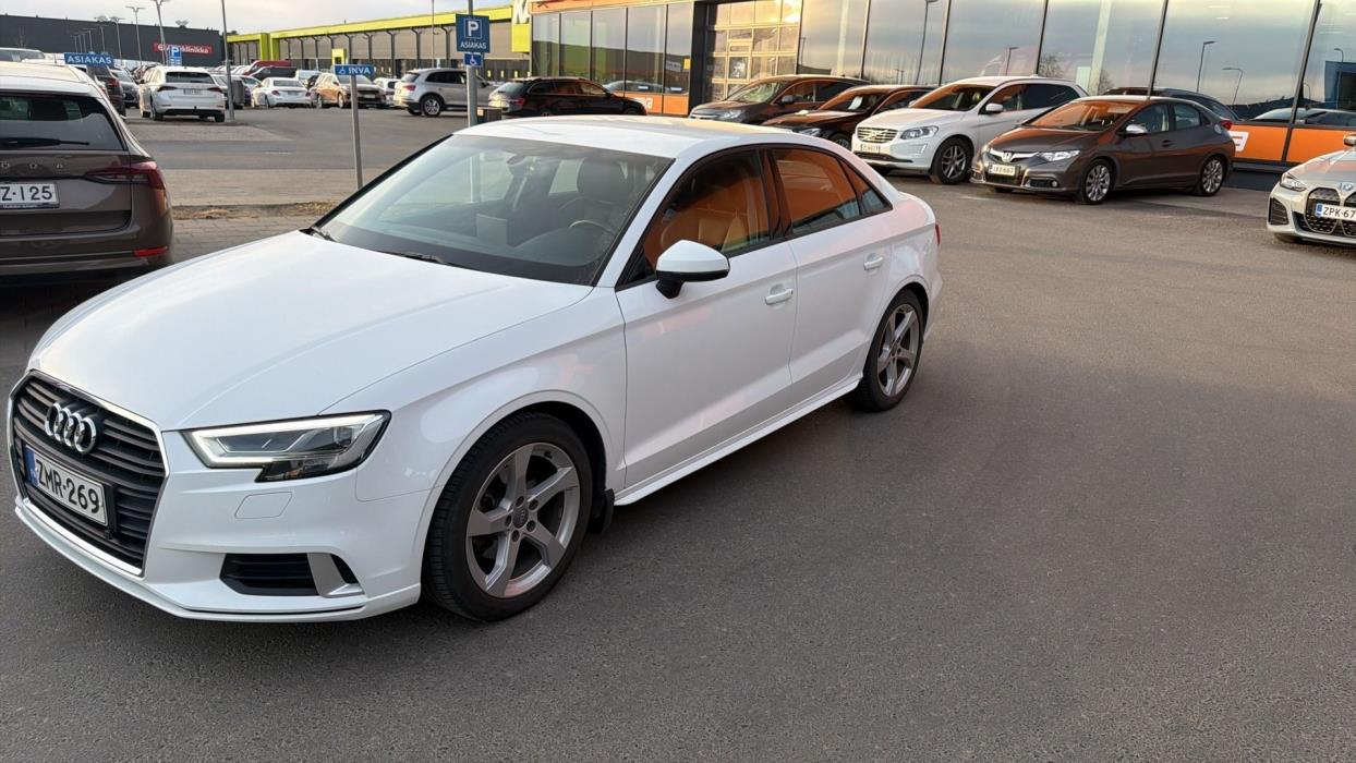 AUDI A3 2019