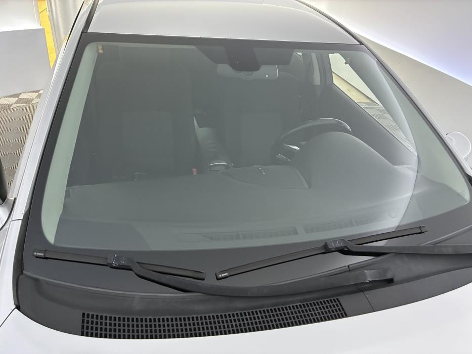 TOYOTA Avensis 2012
