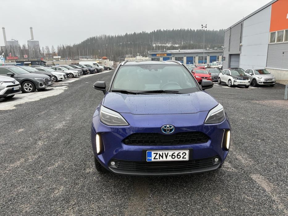 TOYOTA Yaris Cross 2022