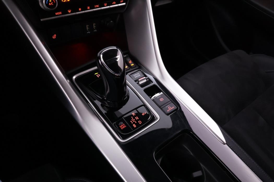 MITSUBISHI Eclipse Cross 2021