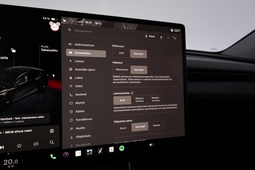 TESLA Model Y 2025