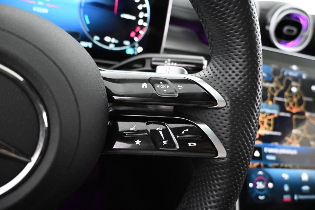 MERCEDES-BENZ C 2023