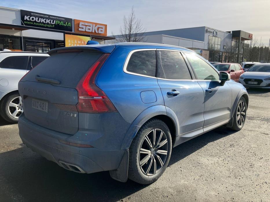 VOLVO XC60 2019