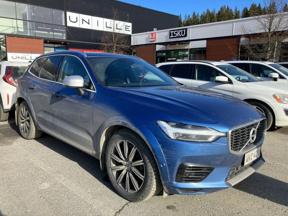 VOLVO XC60 2019