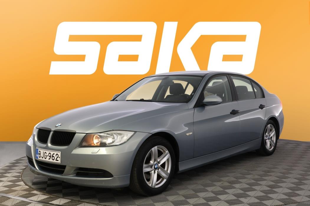 BMW 320 2005