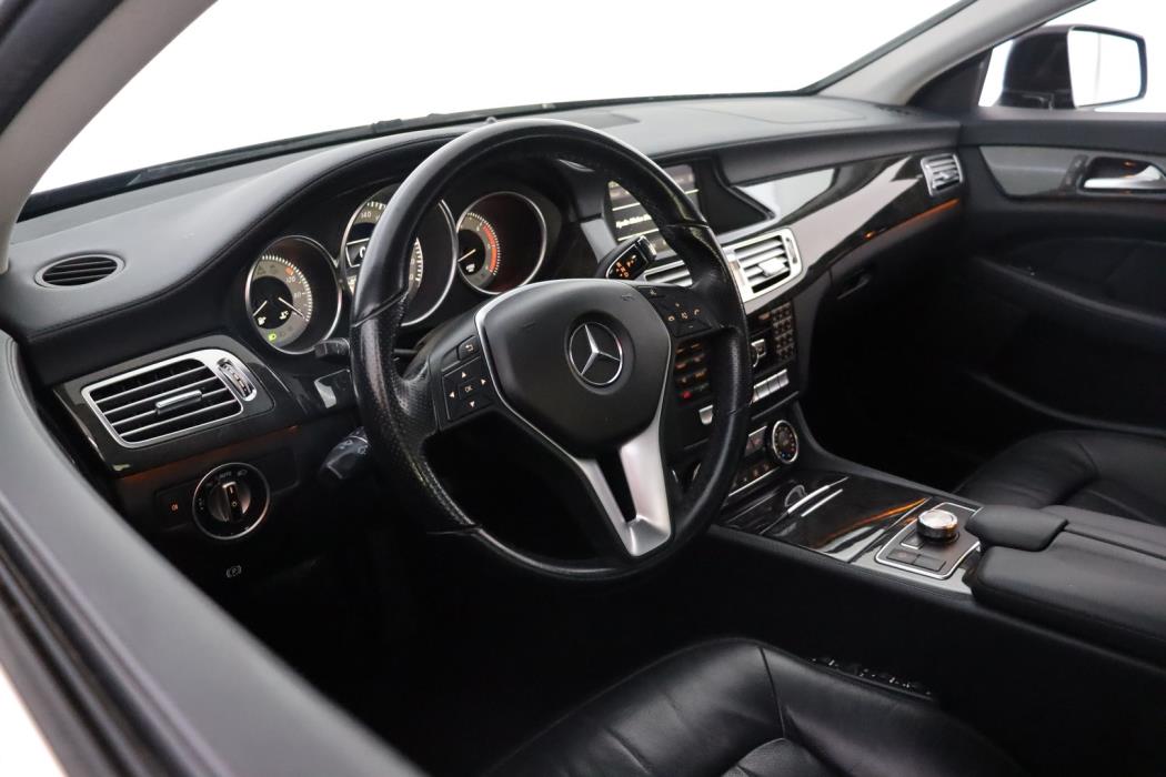 MERCEDES-BENZ CLS 2012