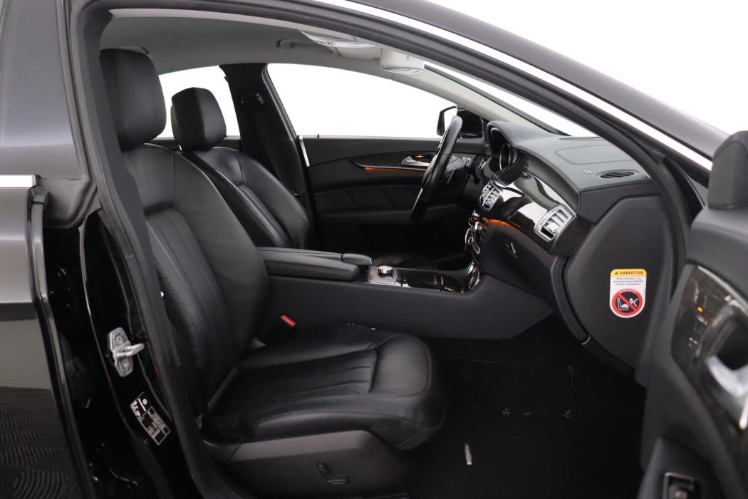 MERCEDES-BENZ CLS 2012
