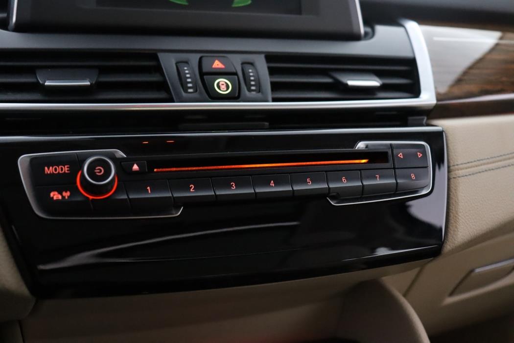 BMW 218 2015