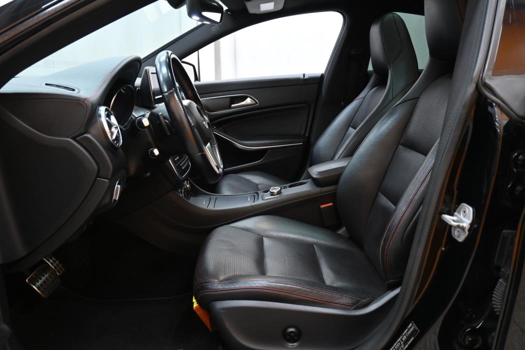 MERCEDES-BENZ CLA 2013
