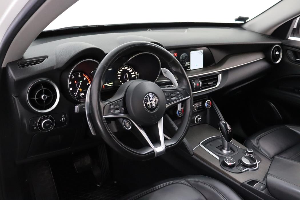 ALFA ROMEO Stelvio 2017