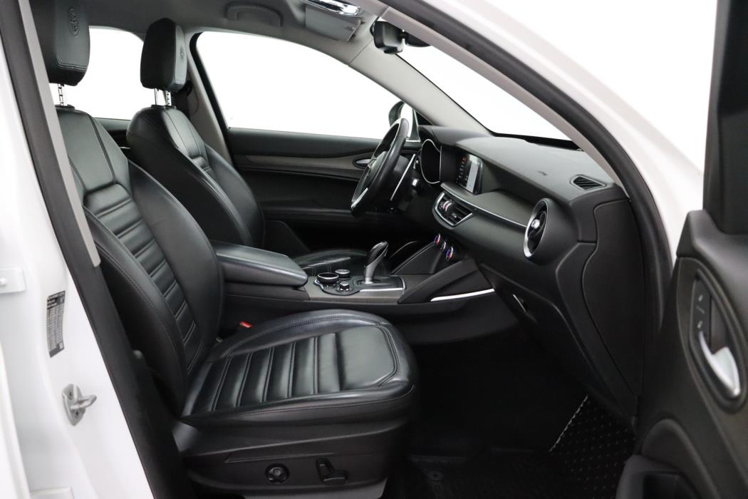 ALFA ROMEO Stelvio 2017