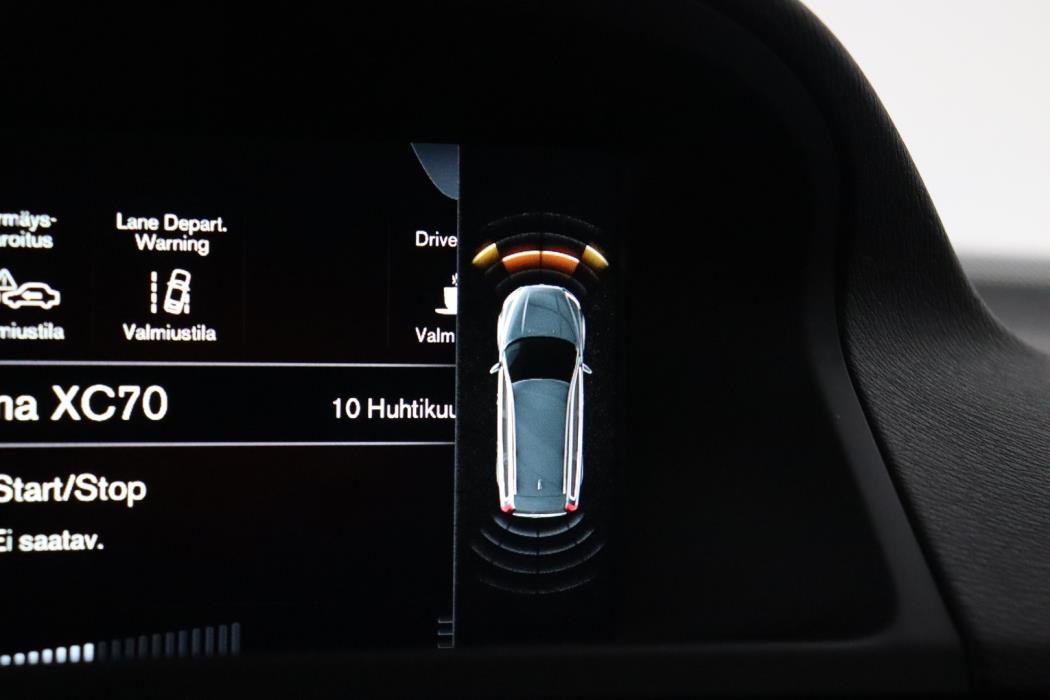 VOLVO XC70 2016
