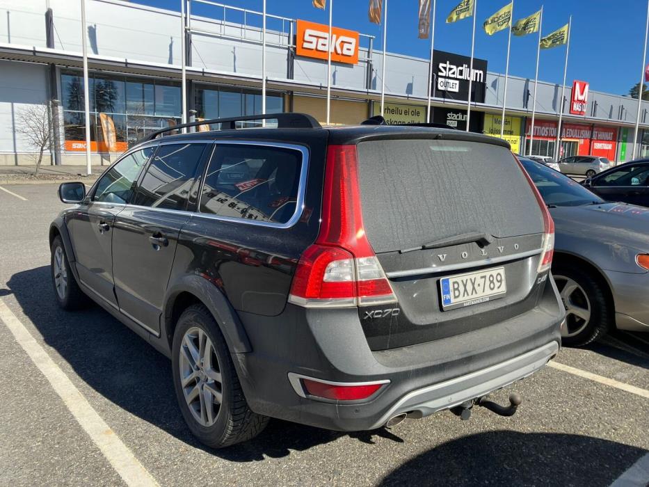 VOLVO XC70 2016