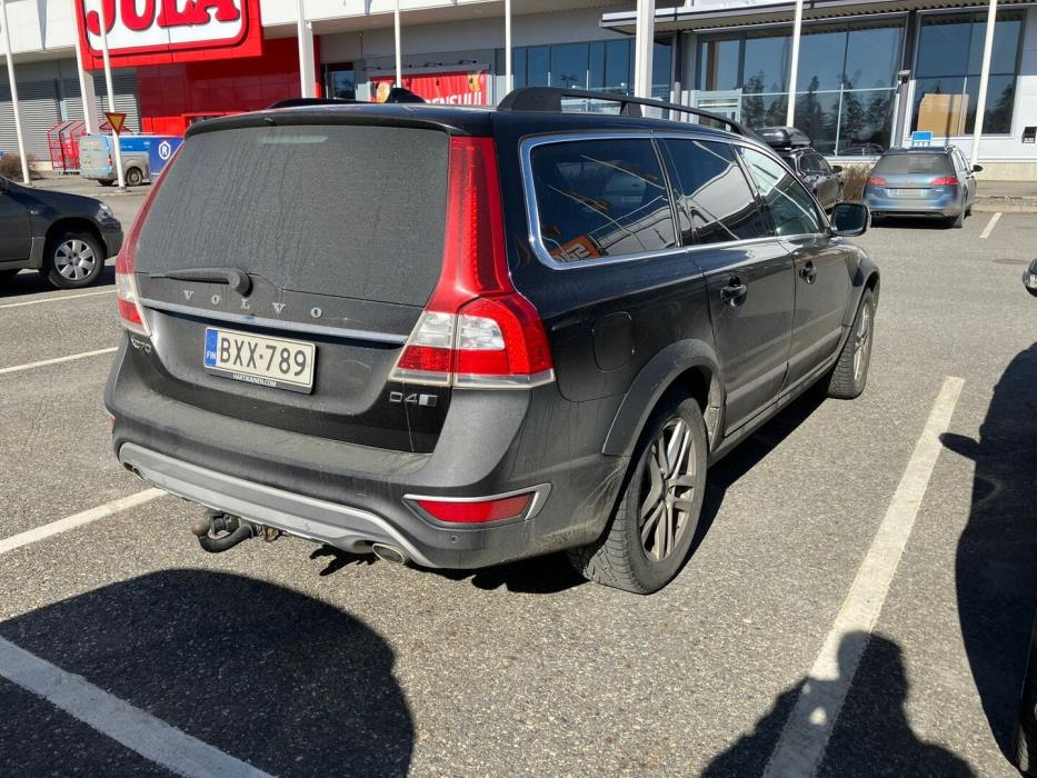 VOLVO XC70 2016