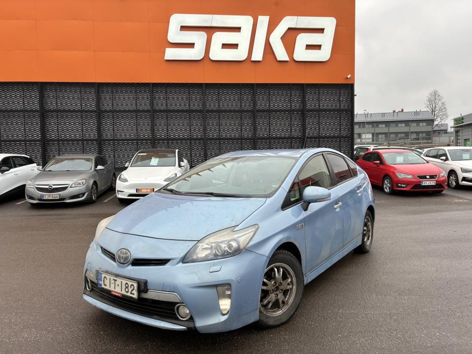 TOYOTA PRIUS PLUG-IN HYBRID 2012
