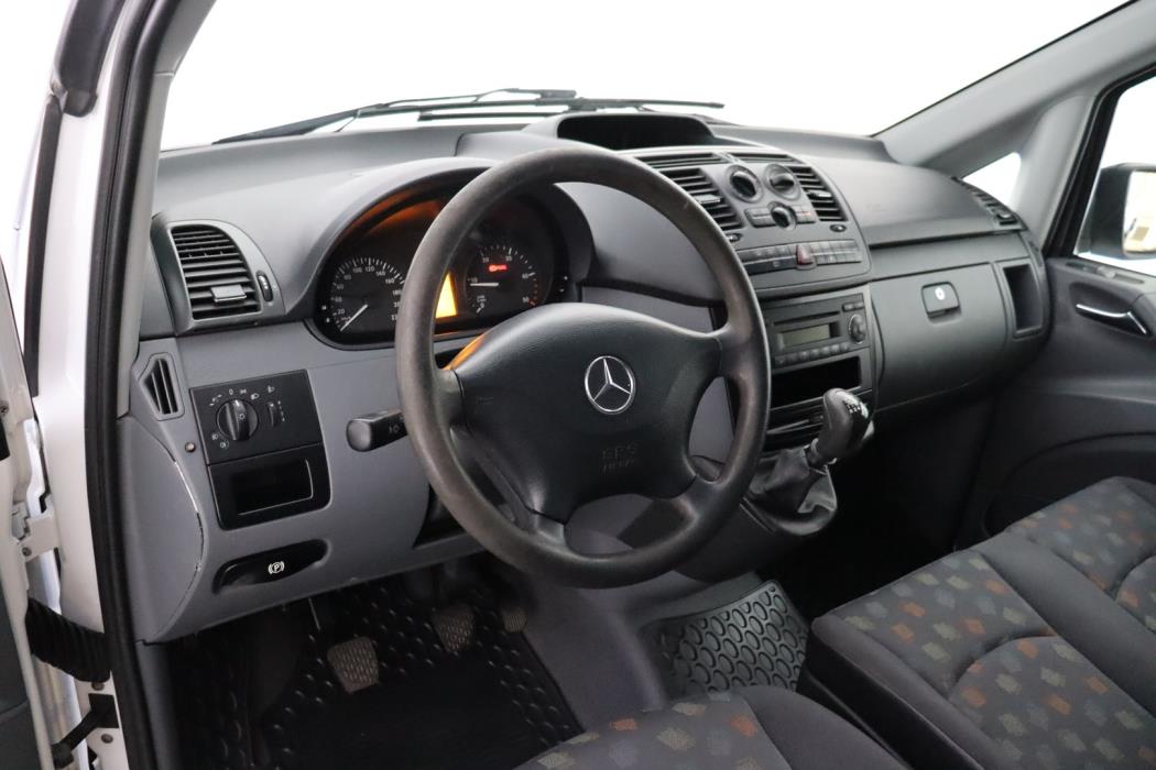 MERCEDES-BENZ Vito 2011