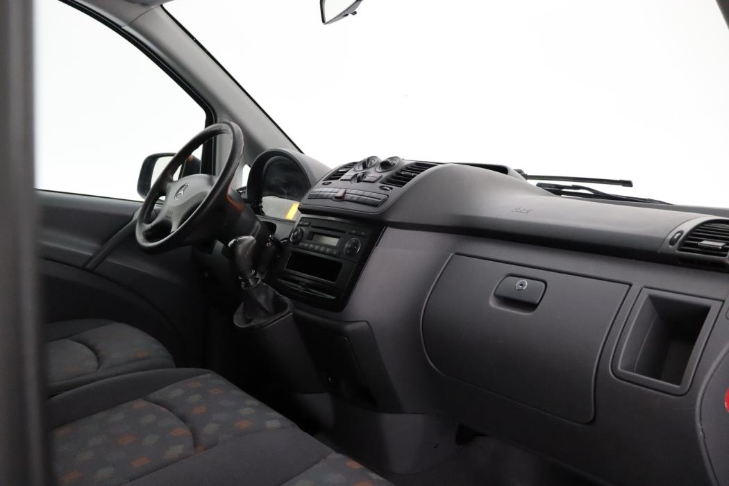 MERCEDES-BENZ Vito 2011