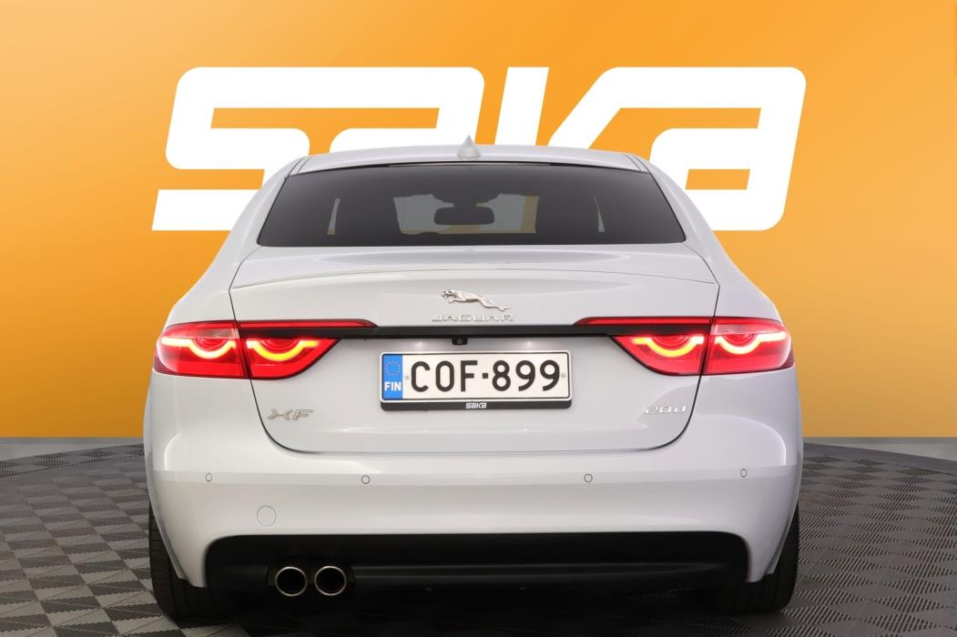 JAGUAR XF 2018