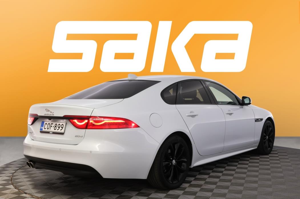 JAGUAR XF 2018