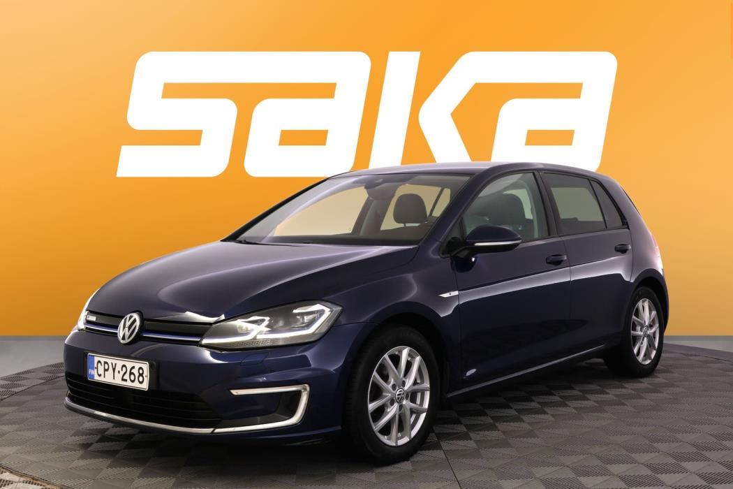 VOLKSWAGEN Golf 2018