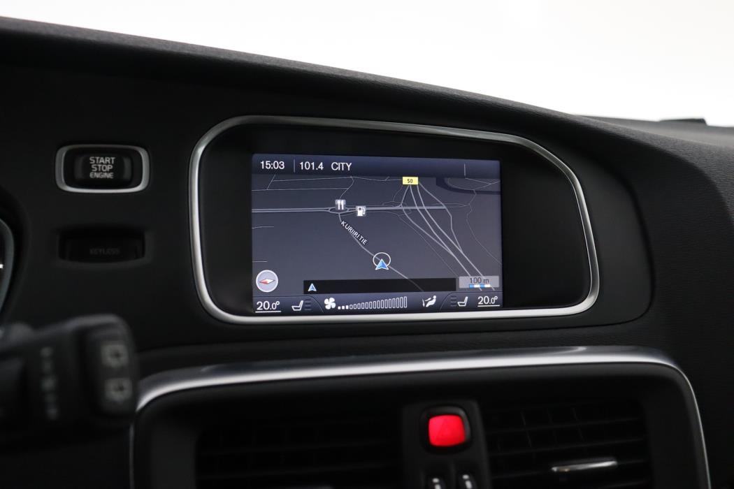 VOLVO V40 Cross Country 2014