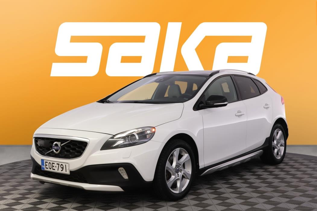 VOLVO V40 Cross Country 2014