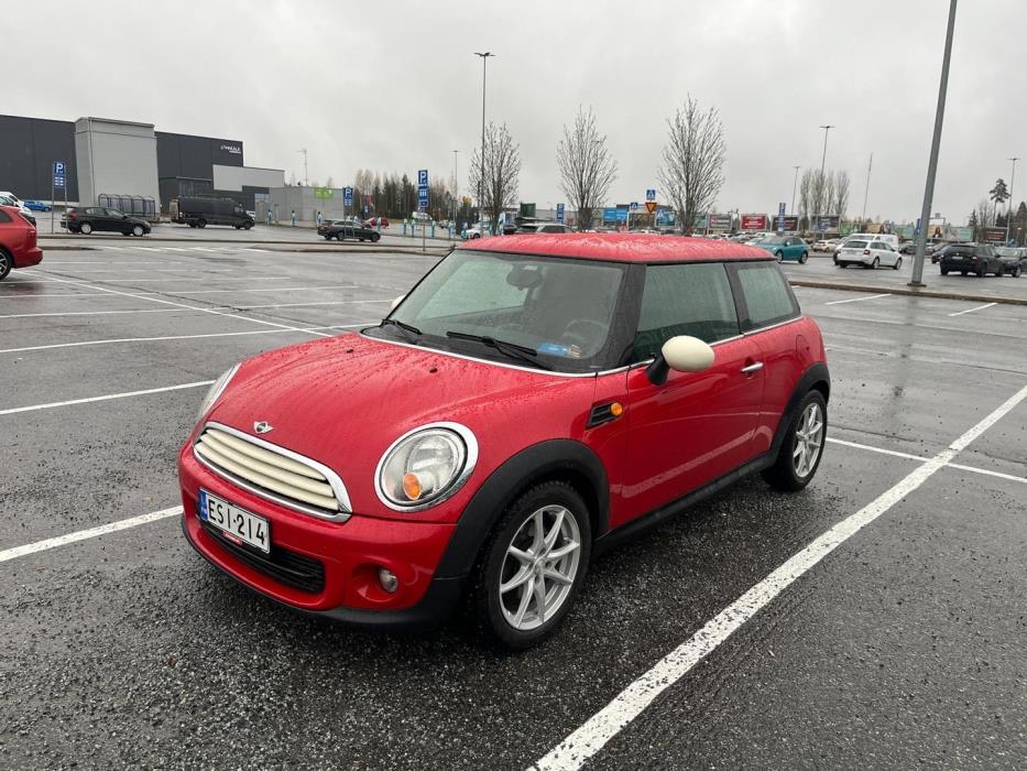 MINI One 2012