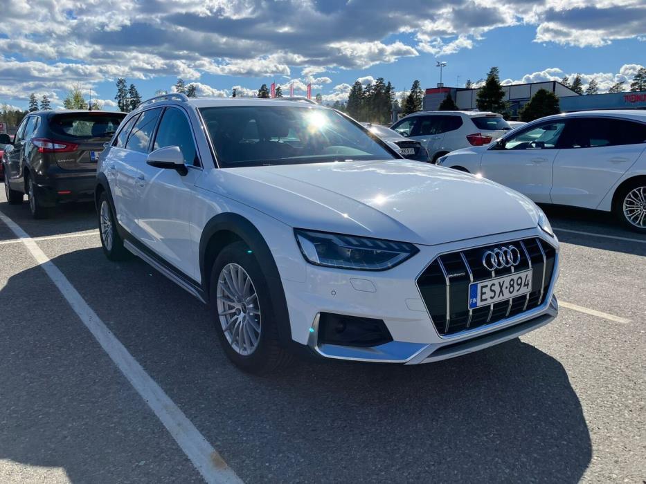 AUDI A4 allroad quattro 2021