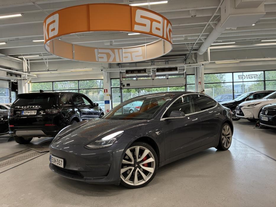 TESLA Model 3 2019