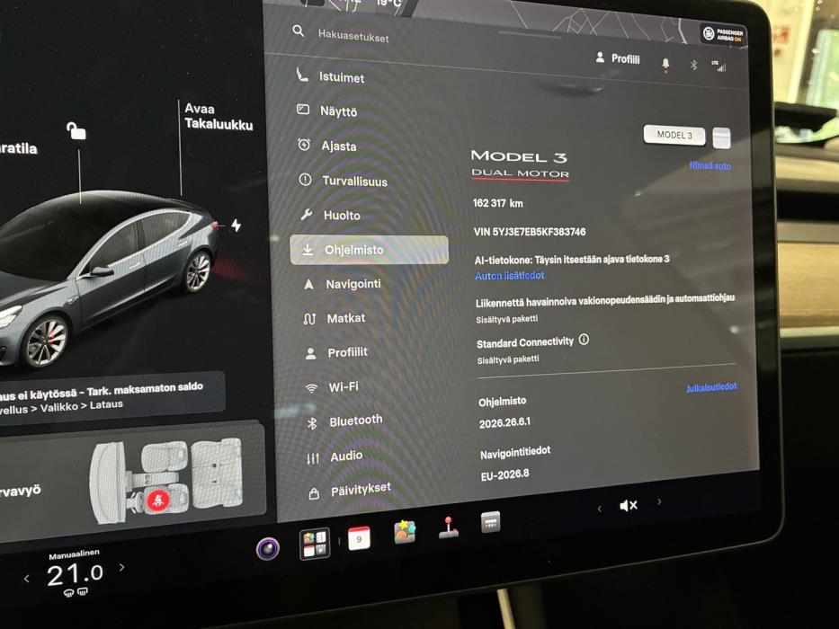 TESLA Model 3 2019
