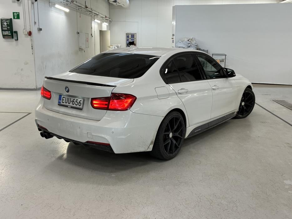 BMW 320 2014