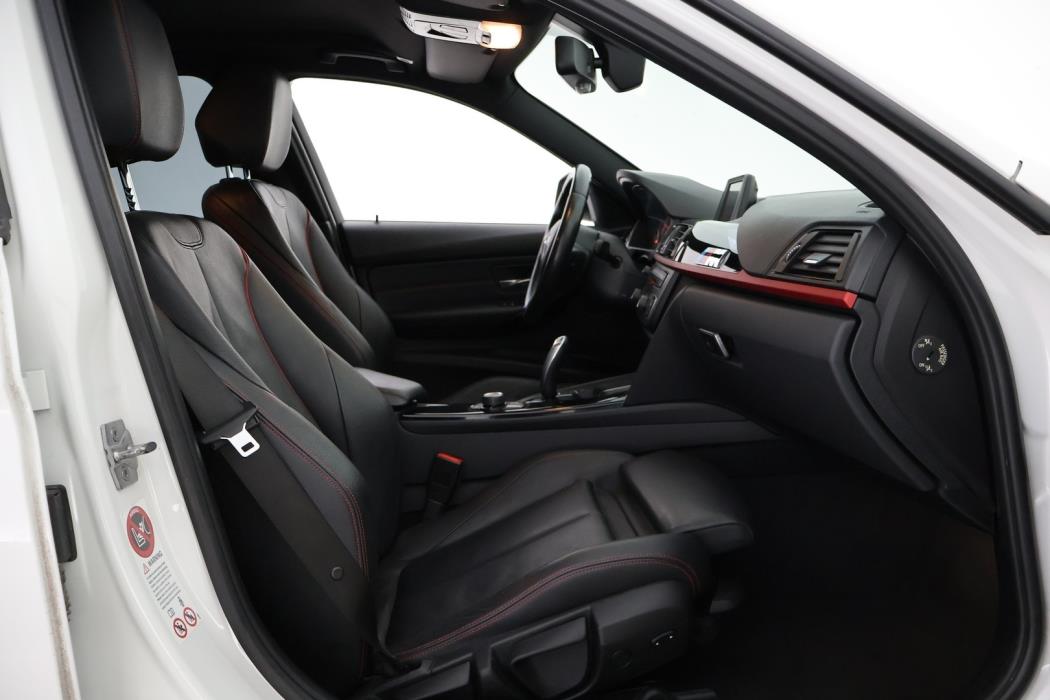 BMW 320 2014