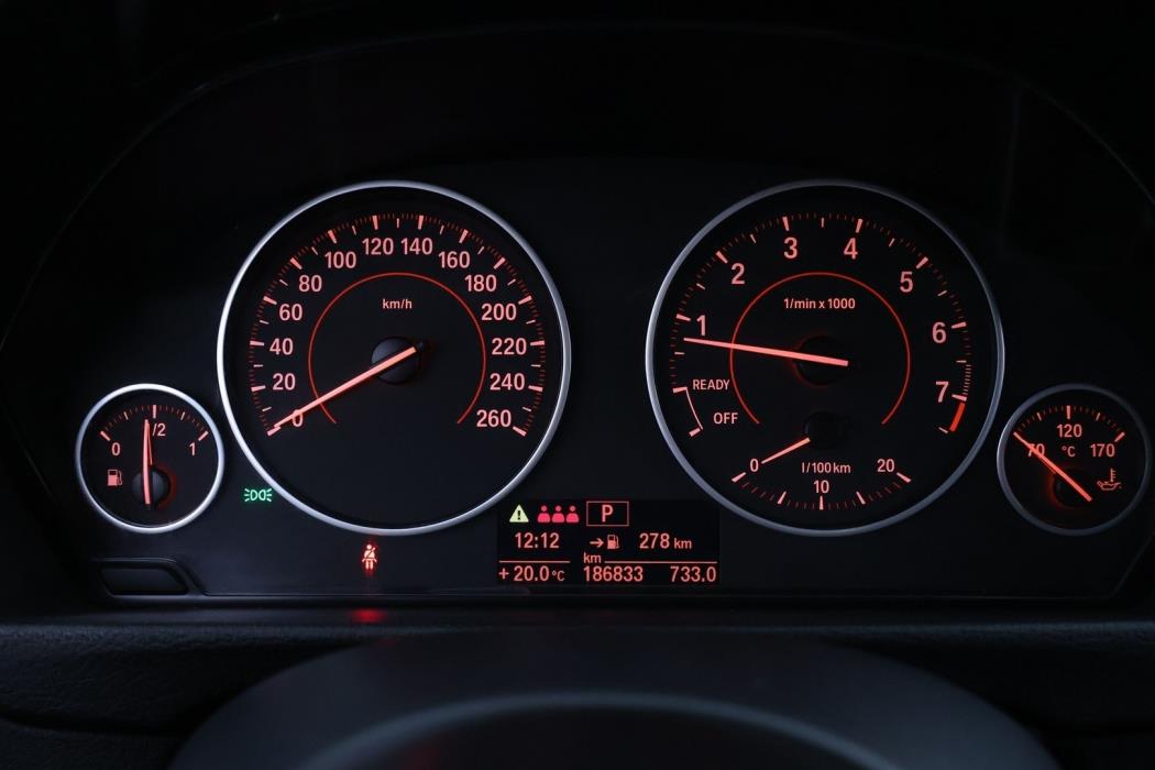 BMW 320 2014