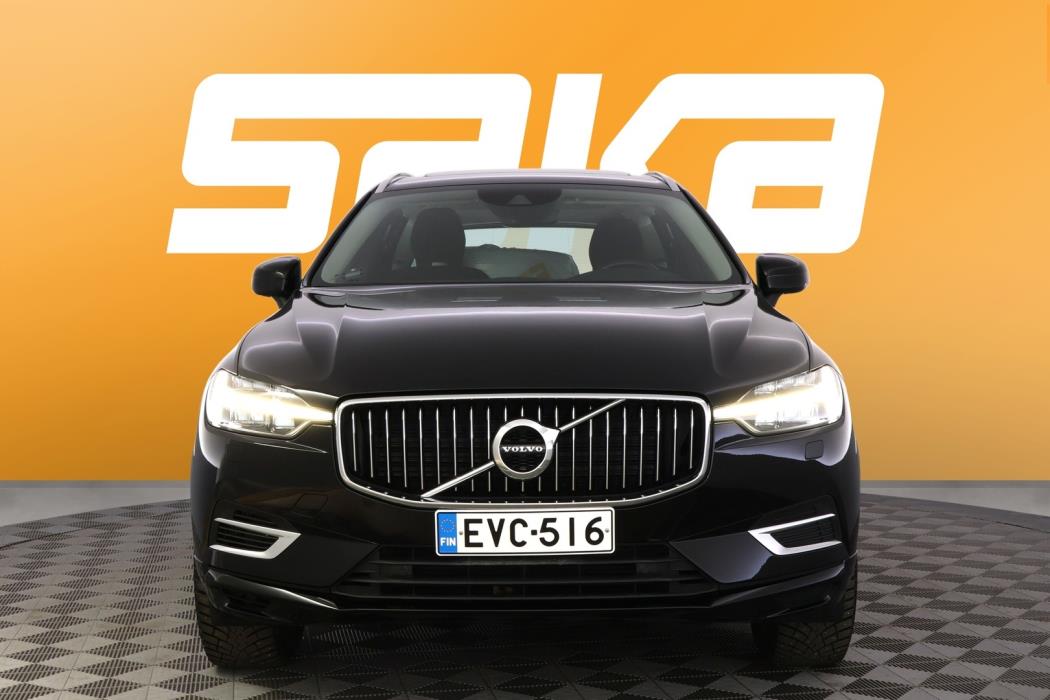 VOLVO XC60 2021