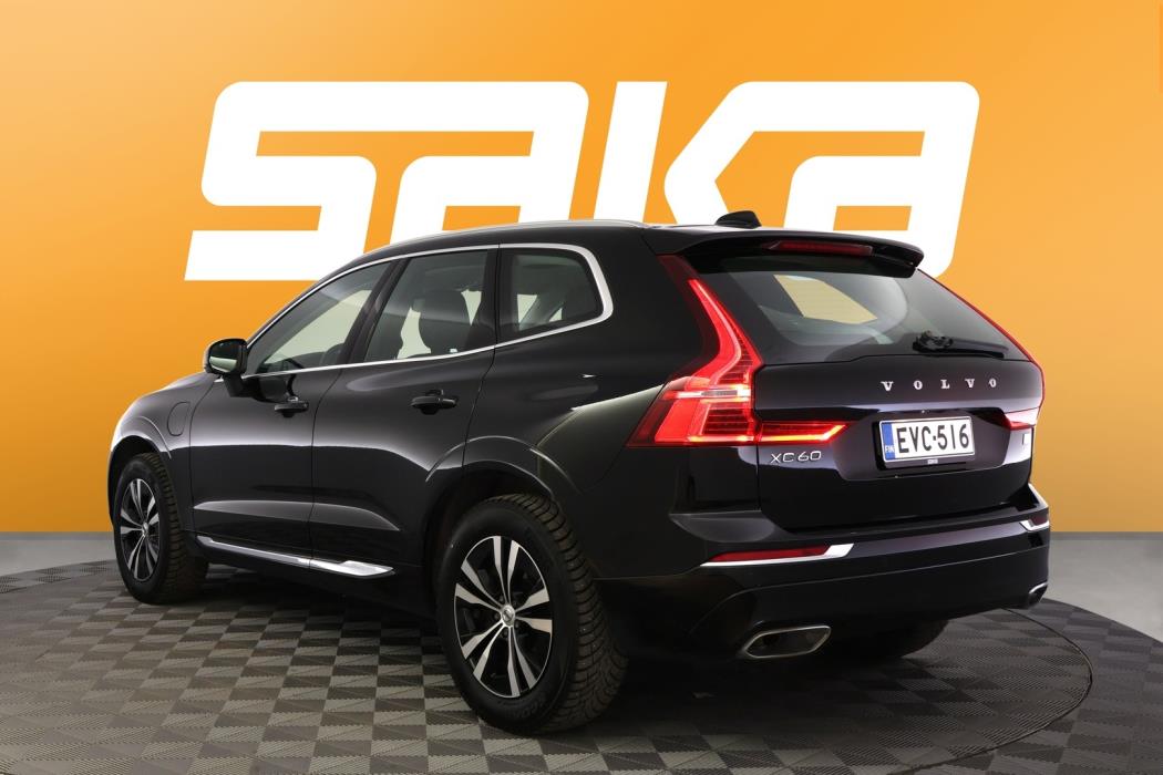 VOLVO XC60 2021